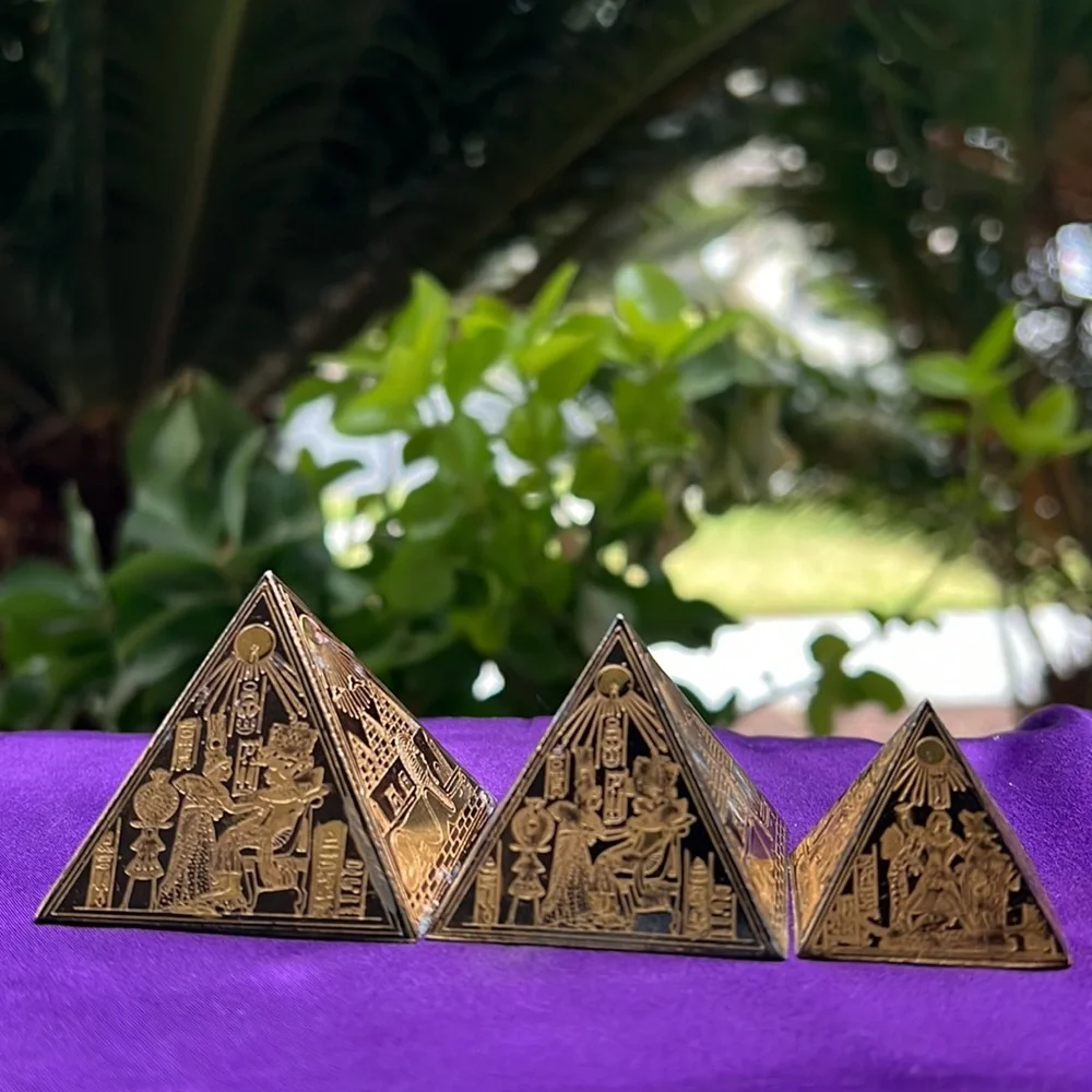 COPY - Vintage 3 Small Egyptian Etched Brass Pyramids_7